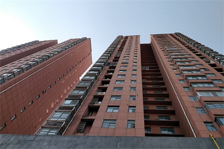 新上！急售好房，新世阳光3室2厅1卫120m2精装